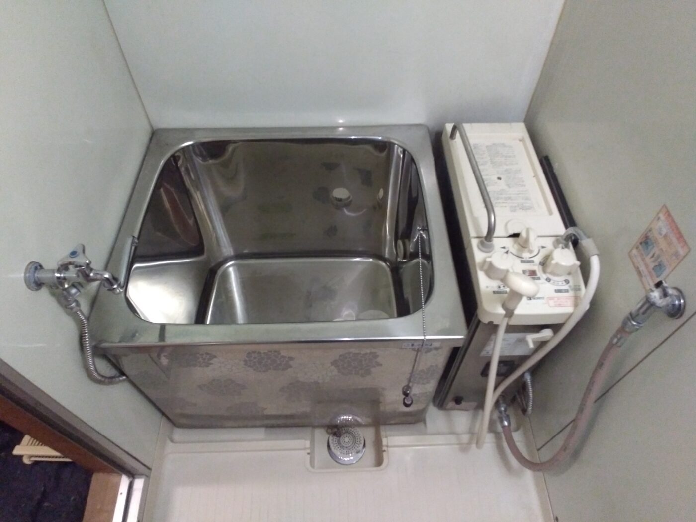 施工事例］豊中市 団地 I様邸 バランス釜 台所湯沸器取替工事 リンナイ